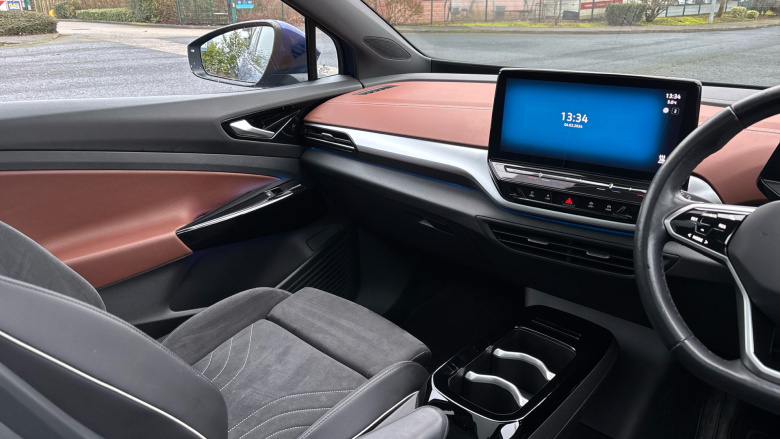 Volkswagen ID.4 150kW Max Pro Performance 77kWh 5dr Auto Electric Estate